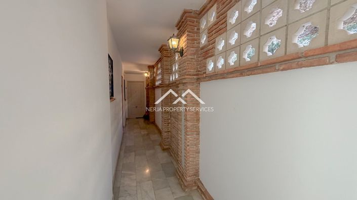 Image No.16-2 Bed Apartment for sale