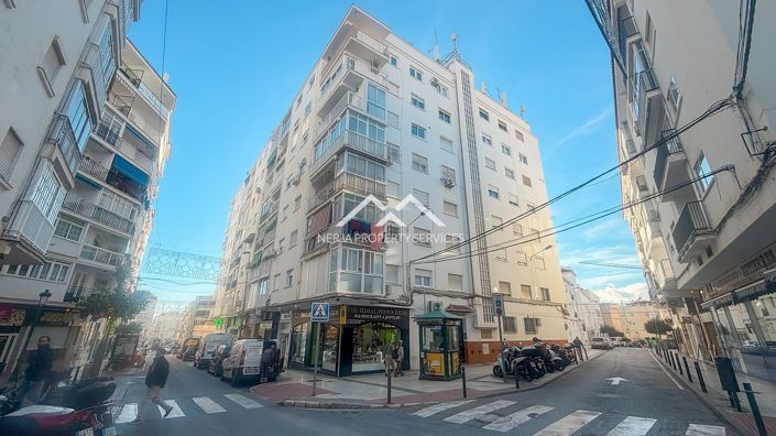 Image No.16-3 Bed Apartment for sale