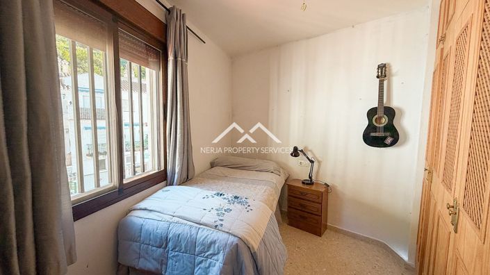 Image No.16-2 Bed Apartment for sale