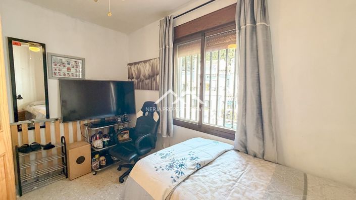 Image No.17-2 Bed Apartment for sale