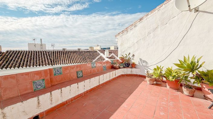 Image No.22-2 Bed Townhouse for sale