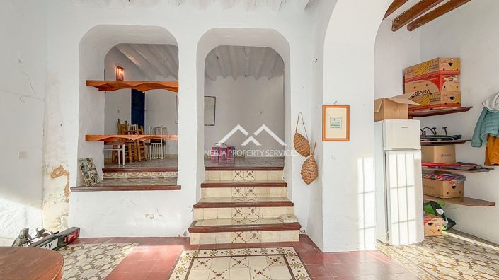 Image No.30-2 Bed Townhouse for sale