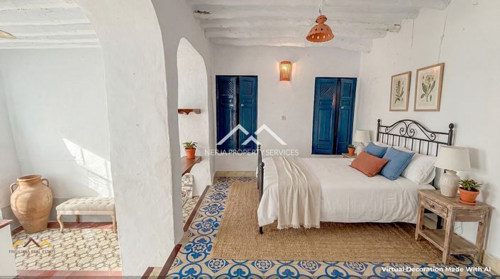 Image No.42-2 Bed Townhouse for sale