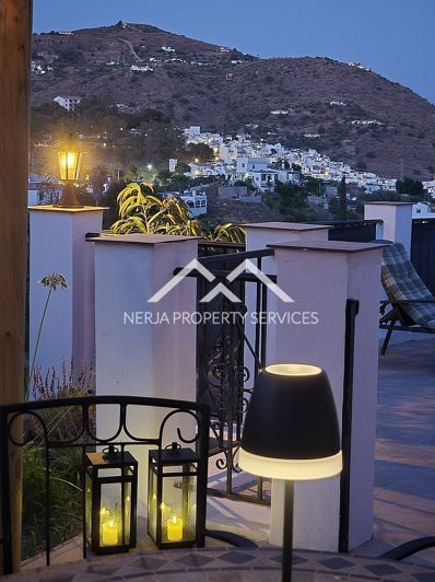 Image No.46-3 Bed Property for sale