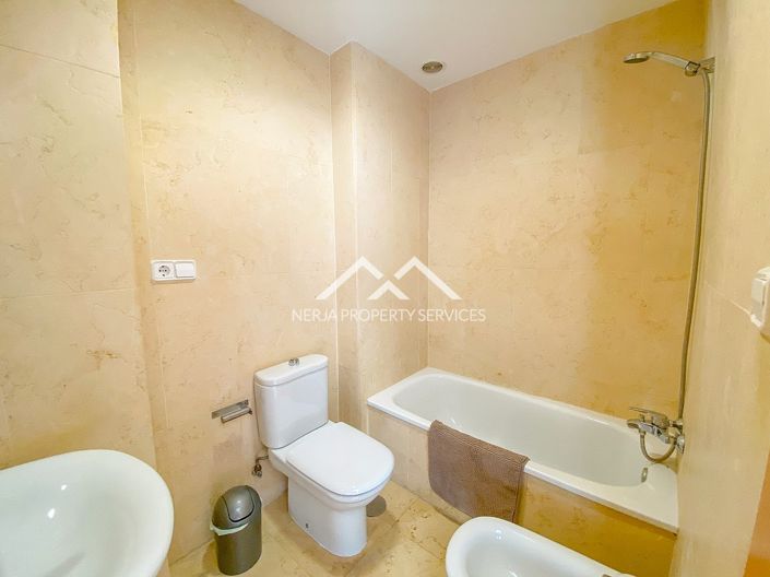 Image No.20-2 Bed Apartment for sale