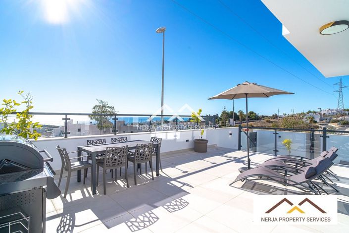 Image No.5-3 Bed Villa for sale