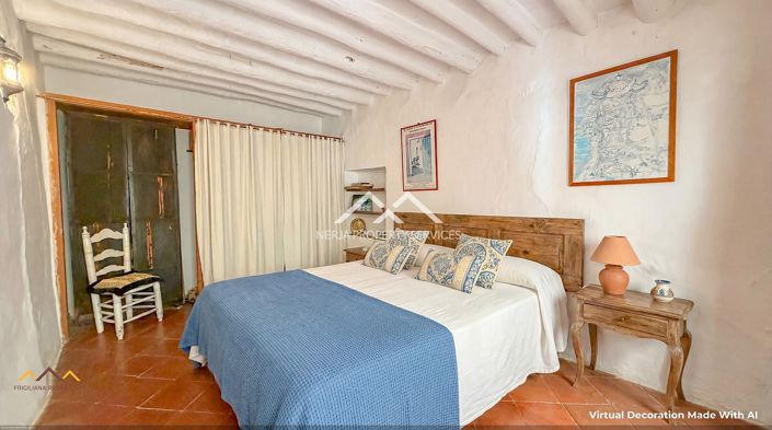 Image No.30-2 Bed Townhouse for sale