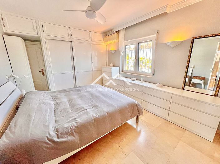 Image No.14-3 Bed Villa for sale