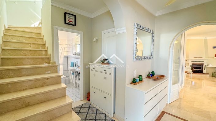 Image No.18-3 Bed Villa for sale