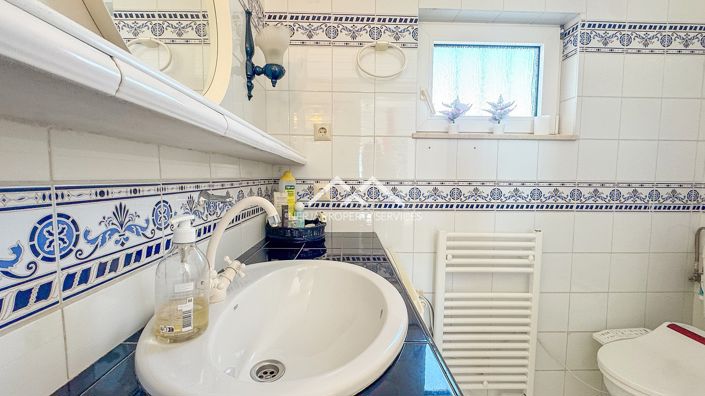 Image No.36-3 Bed Villa for sale