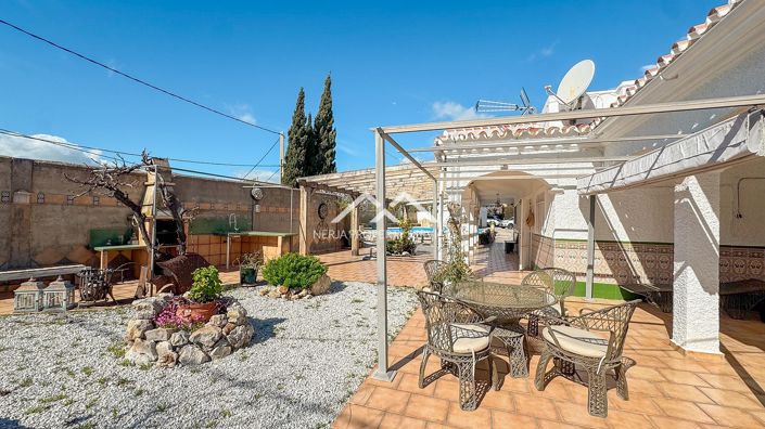 Image No.6-3 Bed Villa for sale