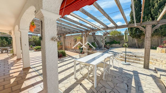 Image No.8-3 Bed Villa for sale