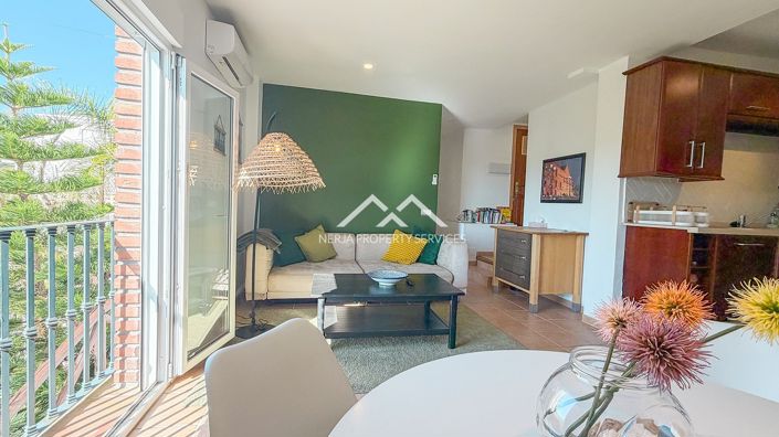 Image No.44-5 Bed Property for sale