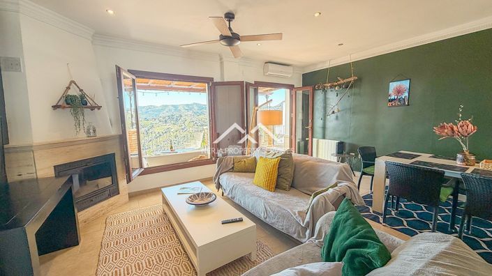 Image No.6-5 Bed Property for sale