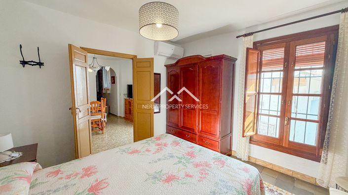 Image No.7-2 Bed Townhouse for sale