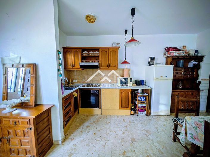 Image No.25-6 Bed Villa for sale