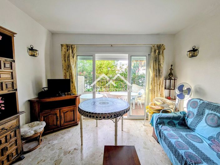 Image No.28-6 Bed Villa for sale