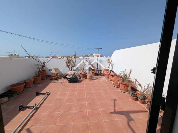 Image No.2-2 Bed Property for sale