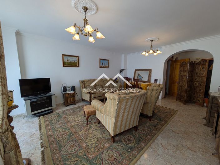 Image No.5-2 Bed Property for sale