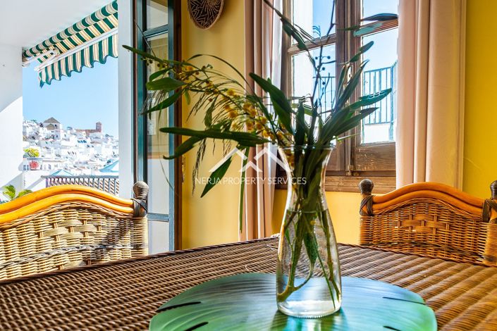 Image No.23-2 Bed Apartment for sale