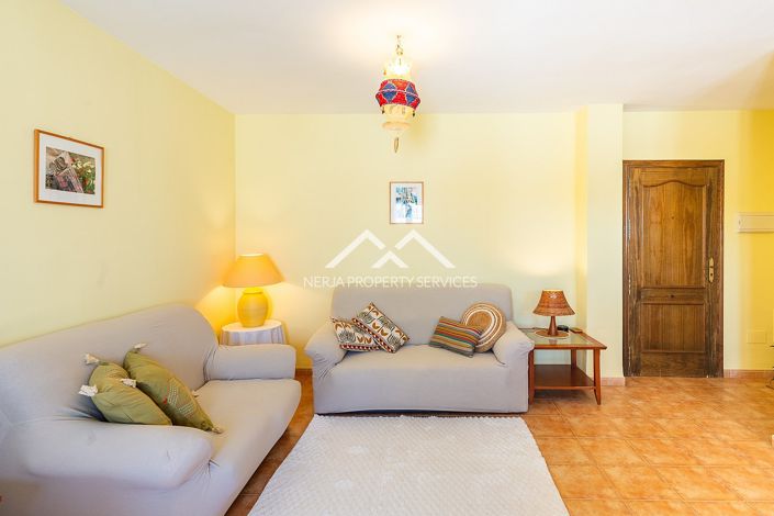 Image No.28-2 Bed Apartment for sale