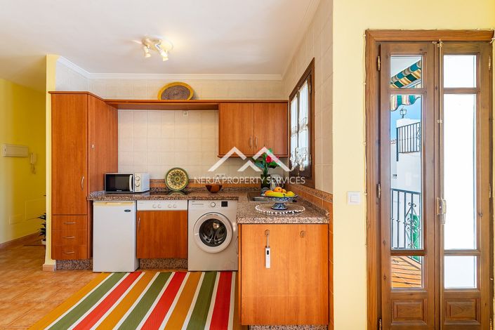 Image No.30-2 Bed Apartment for sale