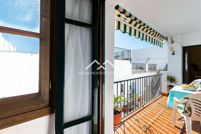 Image No.32-2 Bed Apartment for sale