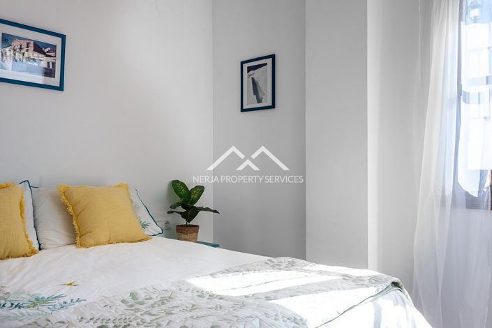 Image No.37-2 Bed Apartment for sale