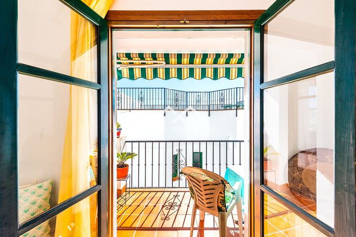 Image No.44-2 Bed Apartment for sale