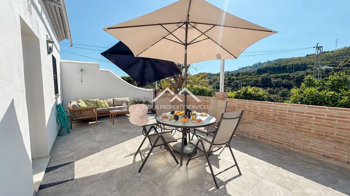 Image No.12-4 Bed Villa for sale