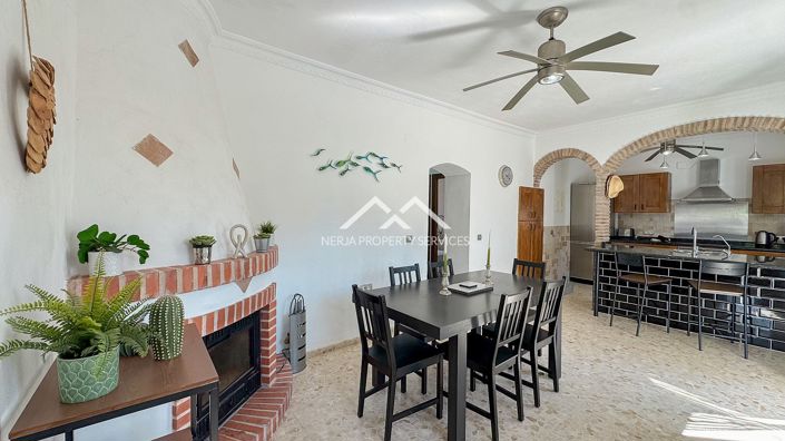 Image No.19-4 Bed Villa for sale