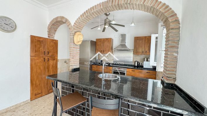 Image No.20-4 Bed Villa for sale