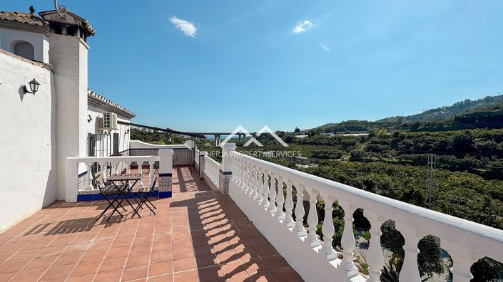 Image No.27-4 Bed Villa for sale