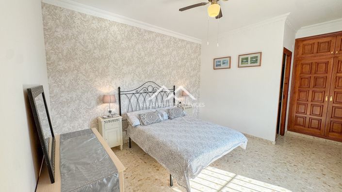 Image No.33-4 Bed Villa for sale