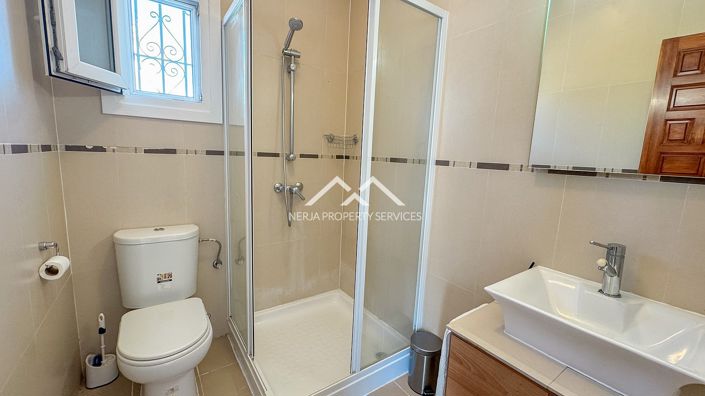 Image No.34-4 Bed Villa for sale