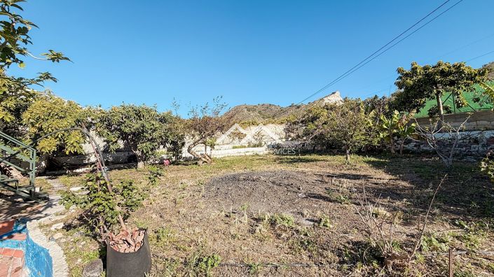 Image No.27-4 Bed Property for sale