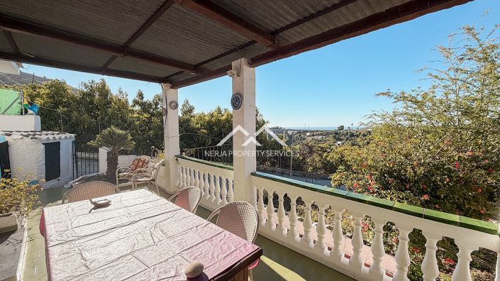 Image No.7-4 Bed Property for sale