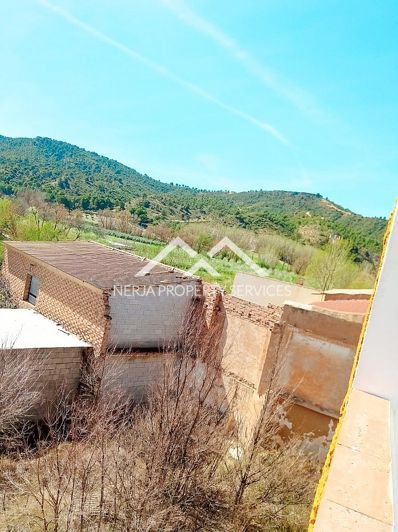 Image No.24-4 Bed Property for sale