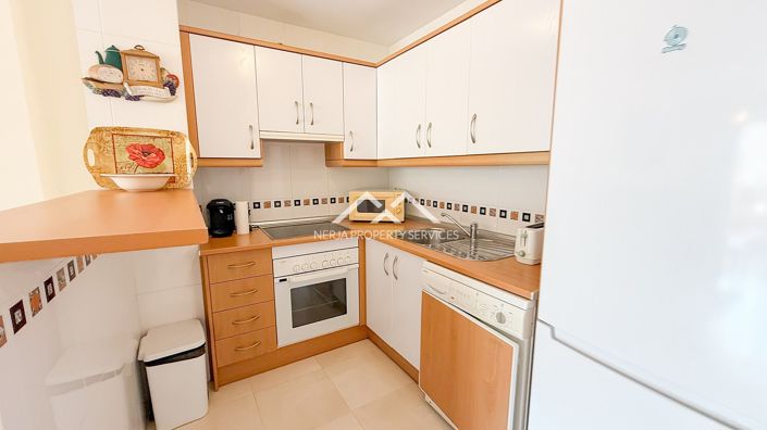 Image No.10-2 Bed Apartment for sale