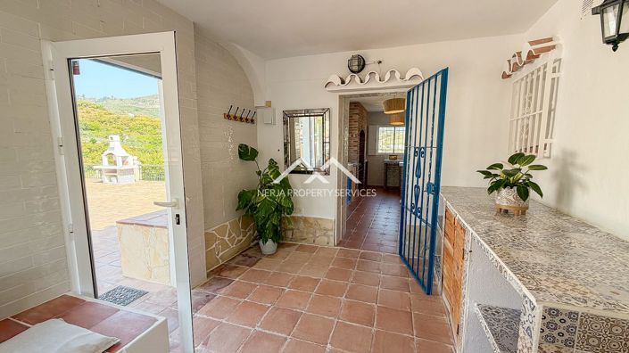 Image No.11-5 Bed Villa for sale