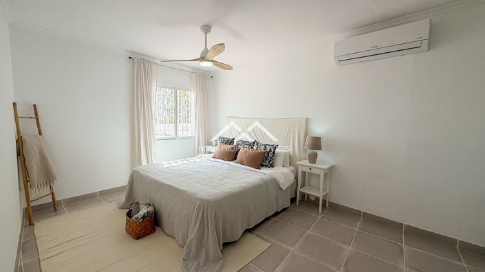 Image No.23-5 Bed Villa for sale