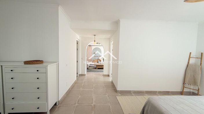 Image No.26-5 Bed Villa for sale