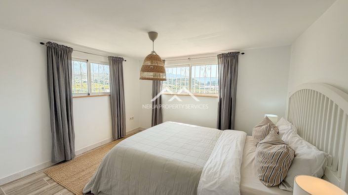 Image No.28-5 Bed Villa for sale