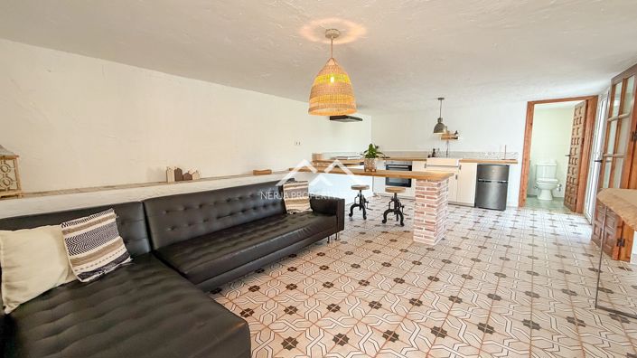 Image No.35-5 Bed Villa for sale