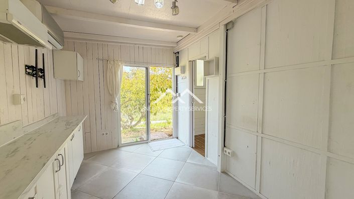 Image No.41-5 Bed Villa for sale