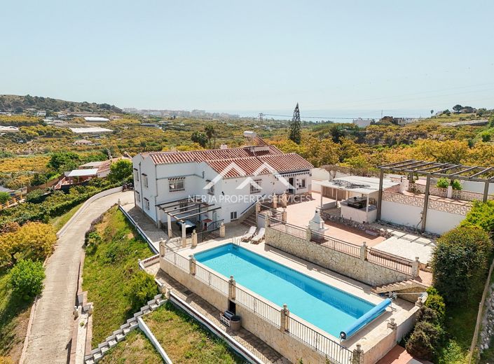 Image No.49-5 Bed Villa for sale