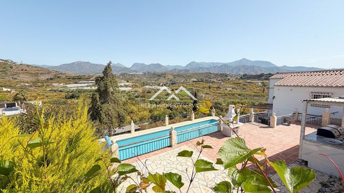 Image No.7-5 Bed Villa for sale