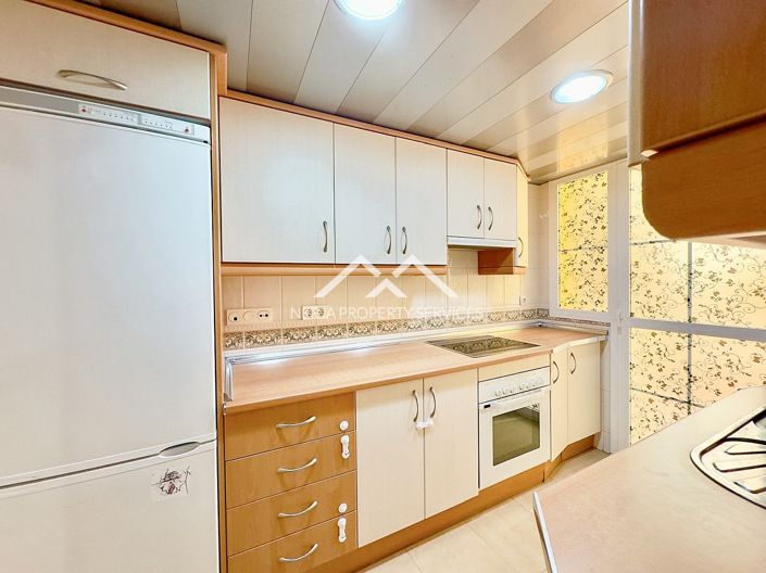 Image No.14-3 Bed Property for sale