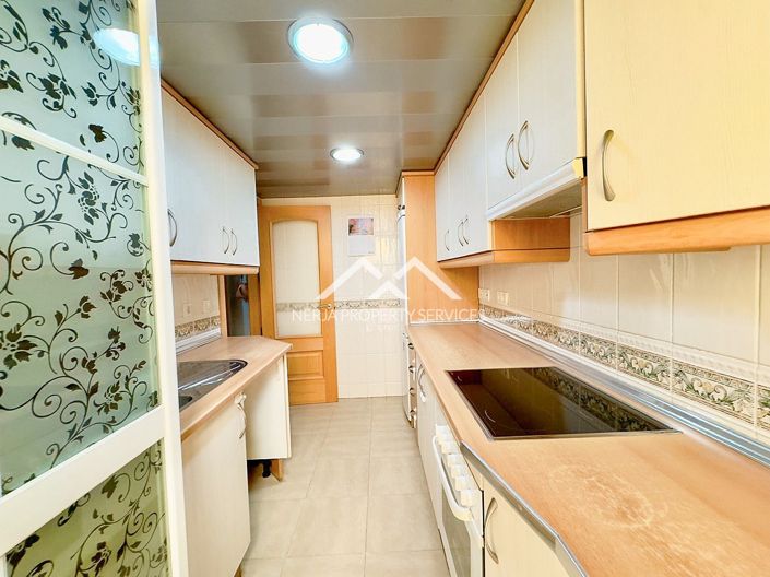 Image No.15-3 Bed Property for sale