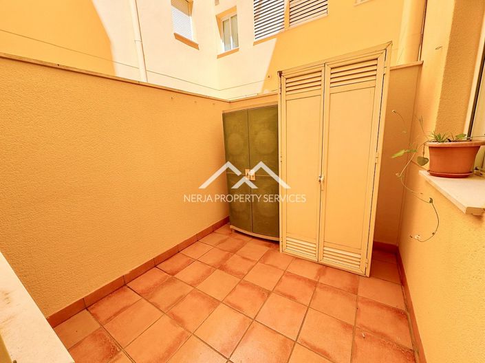 Image No.16-3 Bed Property for sale